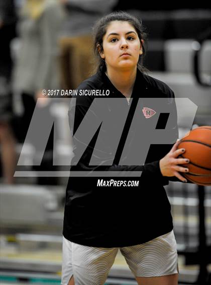 Thumbnail 3 in Riverdale vs. Homewood-Flossmoor (NIKE Tournament of Champions) photogallery.