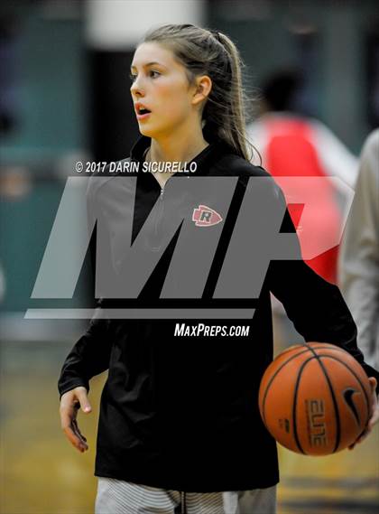 Thumbnail 2 in Riverdale vs. Homewood-Flossmoor (NIKE Tournament of Champions) photogallery.