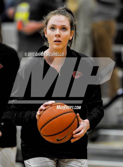 Thumbnail 2 in Riverdale vs. Homewood-Flossmoor (NIKE Tournament of Champions) photogallery.