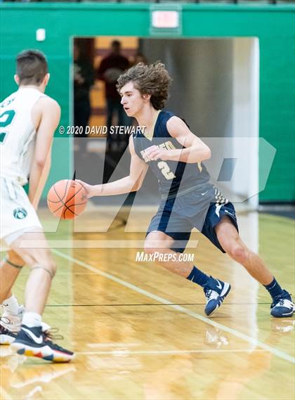 Thumbnail 2 in United vs. Canton Central Catholic photogallery.
