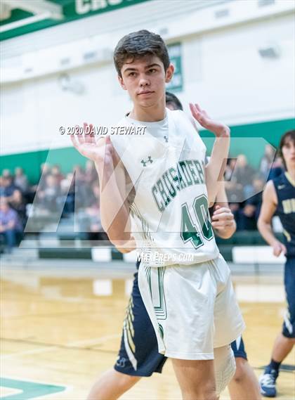 Thumbnail 2 in United vs. Canton Central Catholic photogallery.