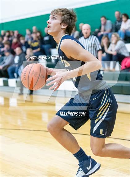 Thumbnail 1 in United vs. Canton Central Catholic photogallery.