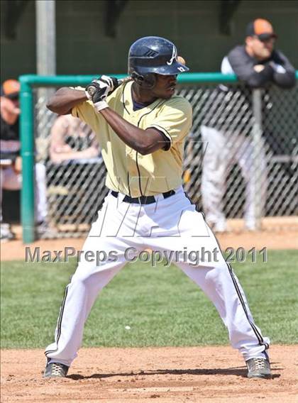 Thumbnail 2 in Apollo vs. Desert Edge (Coach Bob National Invitational) photogallery.