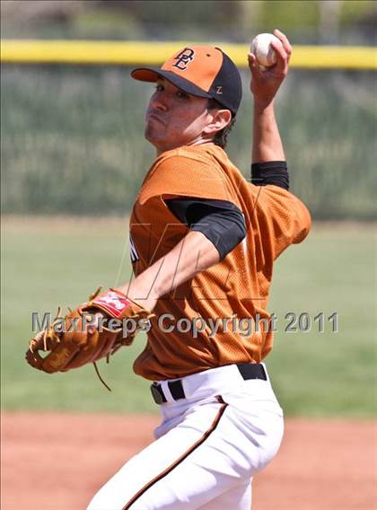 Thumbnail 3 in Apollo vs. Desert Edge (Coach Bob National Invitational) photogallery.