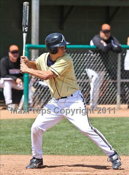 Thumbnail 3 in Apollo vs. Desert Edge (Coach Bob National Invitational) photogallery.