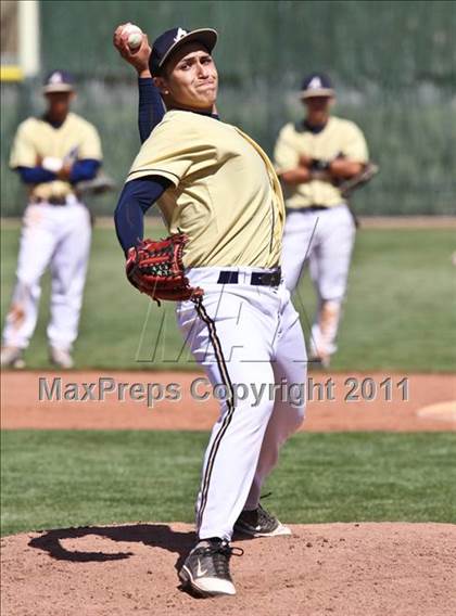 Thumbnail 3 in Apollo vs. Desert Edge (Coach Bob National Invitational) photogallery.