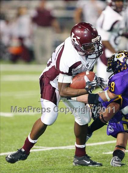 Thumbnail 2 in Granbury vs. Killeen ( 4A Division 1  Bi-District Playoff ) photogallery.