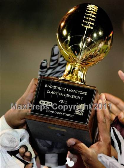 Thumbnail 1 in Granbury vs. Killeen ( 4A Division 1  Bi-District Playoff ) photogallery.