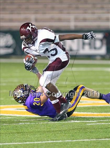 Thumbnail 1 in Granbury vs. Killeen ( 4A Division 1  Bi-District Playoff ) photogallery.