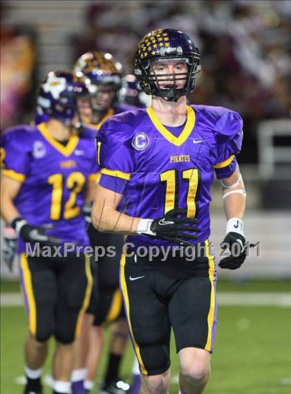 Thumbnail 1 in Granbury vs. Killeen ( 4A Division 1  Bi-District Playoff ) photogallery.