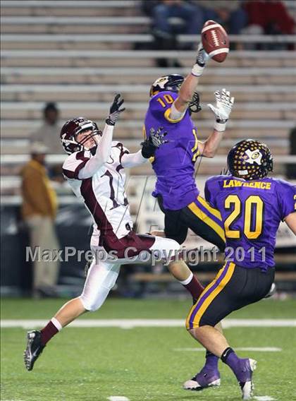 Thumbnail 1 in Granbury vs. Killeen ( 4A Division 1  Bi-District Playoff ) photogallery.