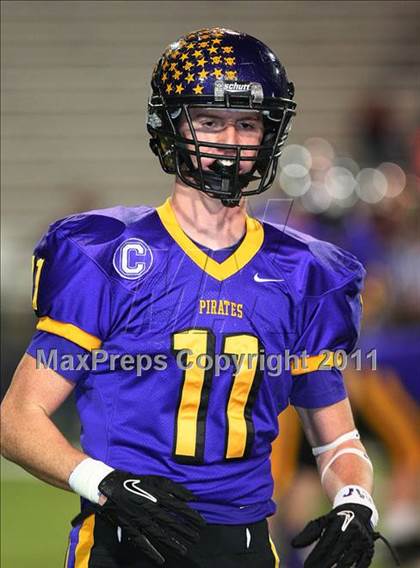 Thumbnail 3 in Granbury vs. Killeen ( 4A Division 1  Bi-District Playoff ) photogallery.