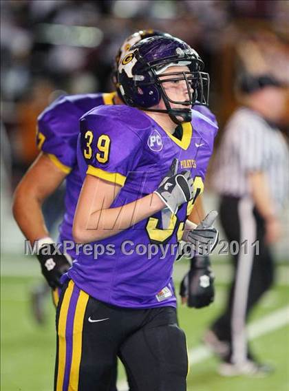 Thumbnail 2 in Granbury vs. Killeen ( 4A Division 1  Bi-District Playoff ) photogallery.