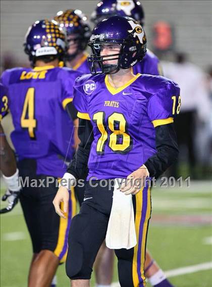 Thumbnail 1 in Granbury vs. Killeen ( 4A Division 1  Bi-District Playoff ) photogallery.