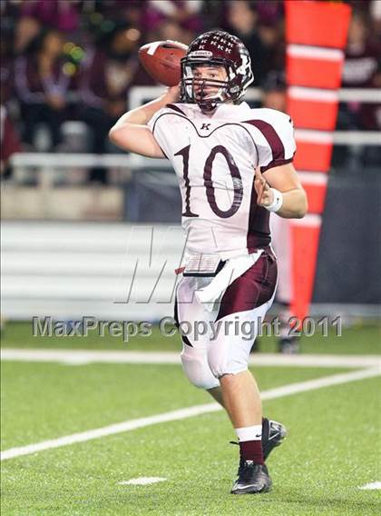 Thumbnail 1 in Granbury vs. Killeen ( 4A Division 1  Bi-District Playoff ) photogallery.