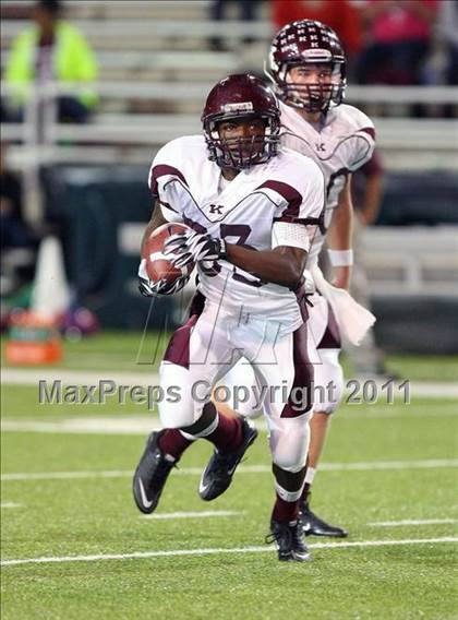 Thumbnail 2 in Granbury vs. Killeen ( 4A Division 1  Bi-District Playoff ) photogallery.