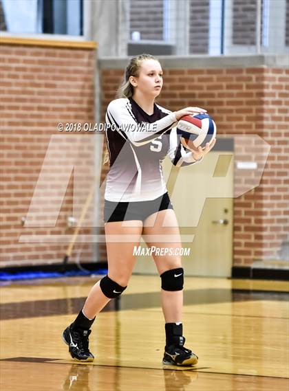 Thumbnail 2 in Crandall vs. Ennis photogallery.