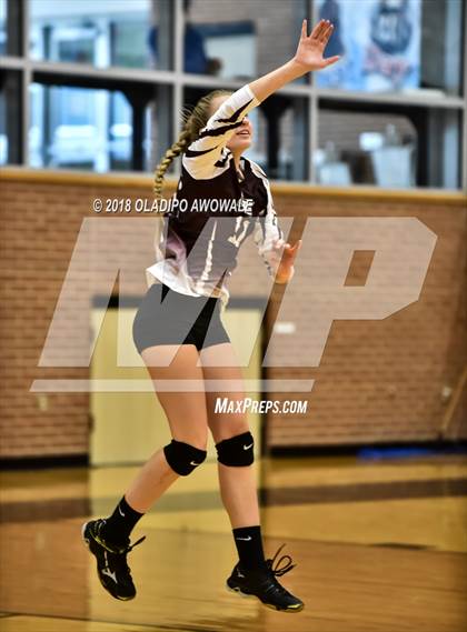 Thumbnail 1 in Crandall vs. Ennis photogallery.