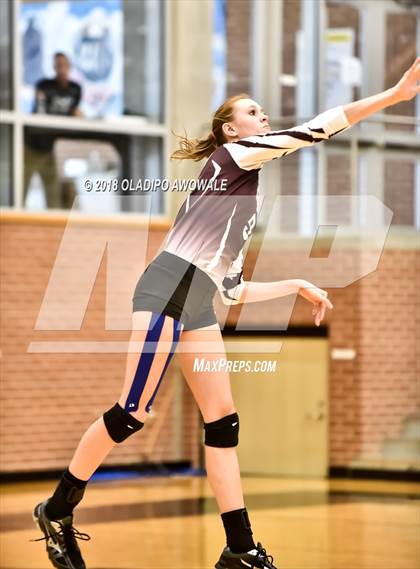 Thumbnail 2 in Crandall vs. Ennis photogallery.