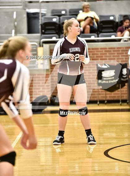 Thumbnail 3 in Crandall vs. Ennis photogallery.