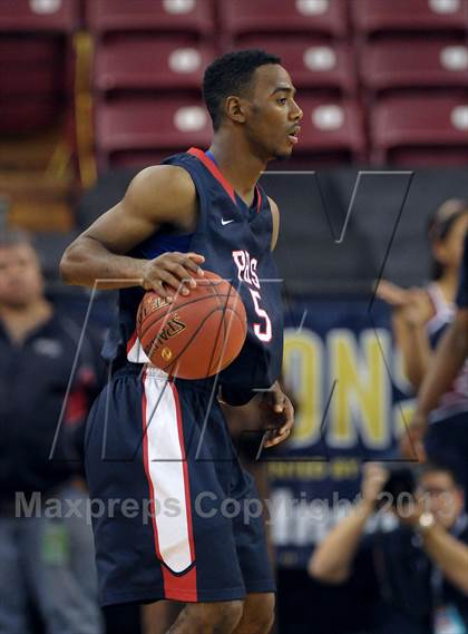 Thumbnail 3 in Pacific Hills vs. Cardinal Newman (CIF State D4 Final) photogallery.