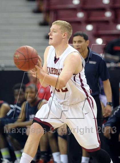 Thumbnail 2 in Pacific Hills vs. Cardinal Newman (CIF State D4 Final) photogallery.