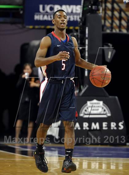 Thumbnail 1 in Pacific Hills vs. Cardinal Newman (CIF State D4 Final) photogallery.