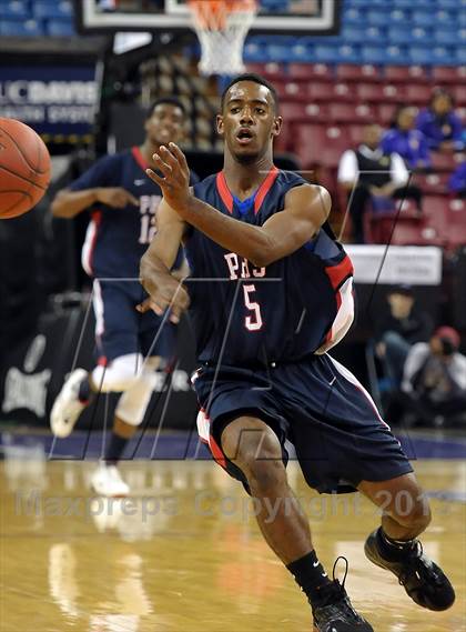Thumbnail 3 in Pacific Hills vs. Cardinal Newman (CIF State D4 Final) photogallery.
