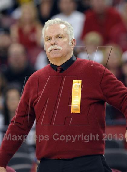 Thumbnail 1 in Pacific Hills vs. Cardinal Newman (CIF State D4 Final) photogallery.