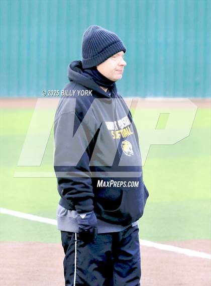Thumbnail 2 in Lone Oak vs Mt. Pleasant photogallery.