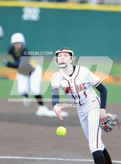 Thumbnail 1 in Lone Oak vs Mt. Pleasant photogallery.