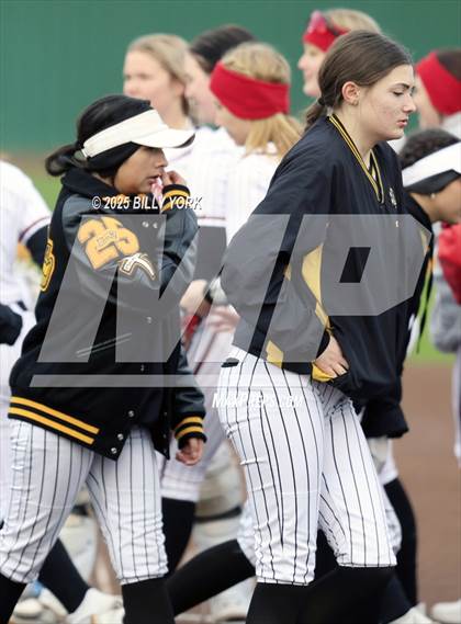 Thumbnail 2 in Lone Oak vs Mt. Pleasant photogallery.