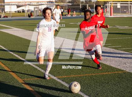 Thumbnail 3 in St. Anthony vs La Salle photogallery.