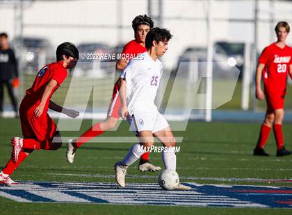 Thumbnail 2 in St. Anthony vs La Salle photogallery.
