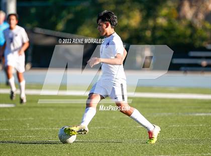 Thumbnail 3 in St. Anthony vs La Salle photogallery.