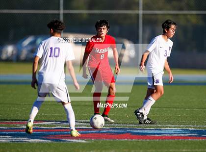 Thumbnail 3 in St. Anthony vs La Salle photogallery.