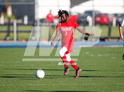 Thumbnail 1 in St. Anthony vs La Salle photogallery.