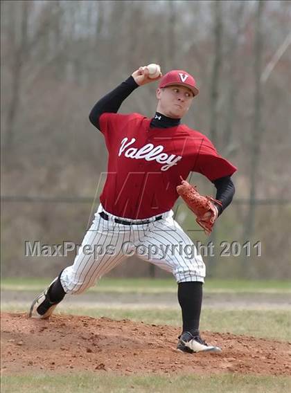 Thumbnail 2 in Valley Regional @ Middletown photogallery.