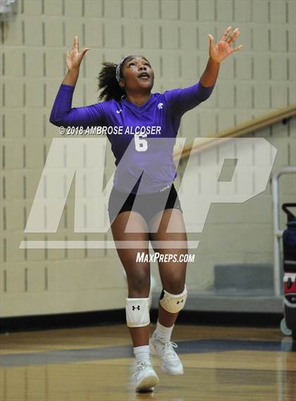 Thumbnail 3 in Seven Lakes vs. Ridge Point (UIL 6A Quarterfinal Playoff) photogallery.
