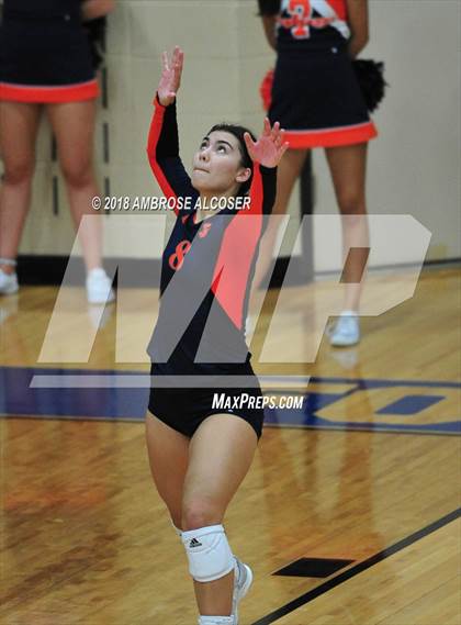 Thumbnail 1 in Seven Lakes vs. Ridge Point (UIL 6A Quarterfinal Playoff) photogallery.