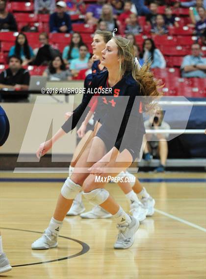 Thumbnail 1 in Seven Lakes vs. Ridge Point (UIL 6A Quarterfinal Playoff) photogallery.