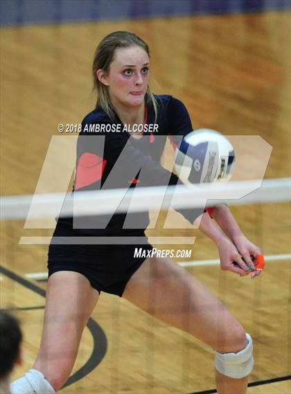 Thumbnail 3 in Seven Lakes vs. Ridge Point (UIL 6A Quarterfinal Playoff) photogallery.