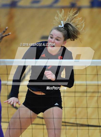 Thumbnail 3 in Seven Lakes vs. Ridge Point (UIL 6A Quarterfinal Playoff) photogallery.