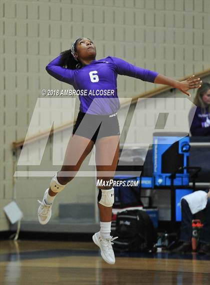 Thumbnail 3 in Seven Lakes vs. Ridge Point (UIL 6A Quarterfinal Playoff) photogallery.