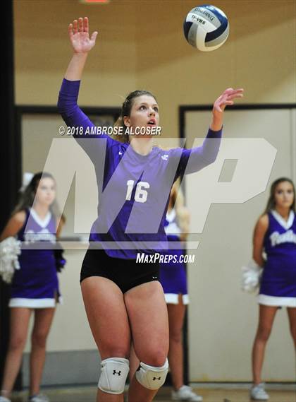 Thumbnail 1 in Seven Lakes vs. Ridge Point (UIL 6A Quarterfinal Playoff) photogallery.
