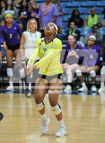 Thumbnail 3 in Seven Lakes vs. Ridge Point (UIL 6A Quarterfinal Playoff) photogallery.