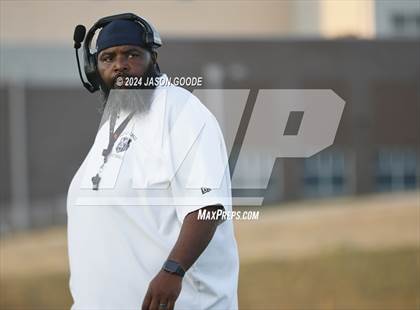 Thumbnail 2 in Battle Creek vs Columbia Academy photogallery.