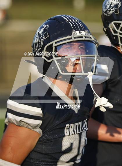 Thumbnail 2 in Battle Creek vs Columbia Academy photogallery.