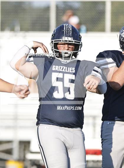 Thumbnail 3 in Battle Creek vs Columbia Academy photogallery.