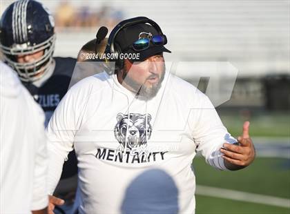 Thumbnail 3 in Battle Creek vs Columbia Academy photogallery.